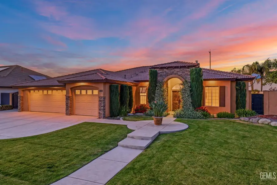 15056 REDWOOD SPRINGS DRIVE, Bakersfield, CA 93314 - #2