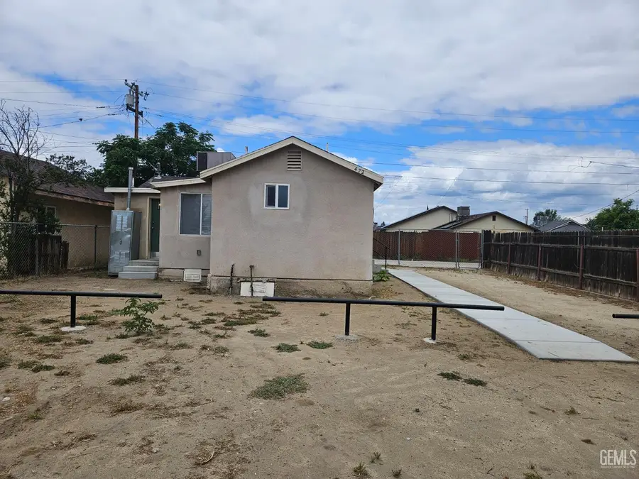472 W EUCLID AVENUE, Shafter, CA 93263 - #3