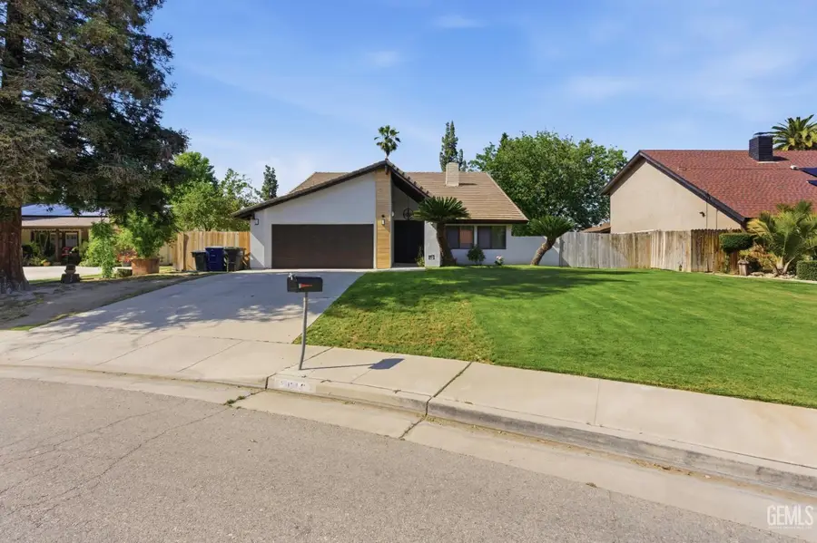 6612 GREENSWARD WAY, Bakersfield, CA 93309 - #2