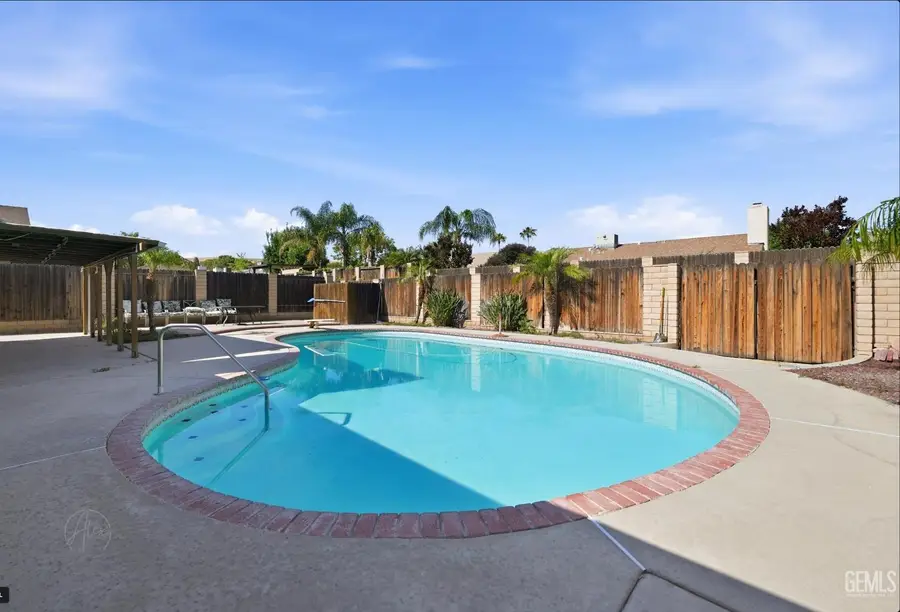 413 MCKINLEY STREET, Taft, CA 93268 - #3