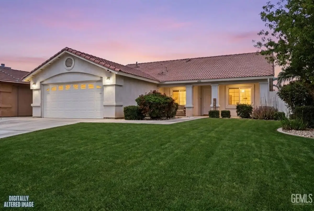 4202 SILVER MAPLE COURT, Bakersfield, CA 93313 - #1
