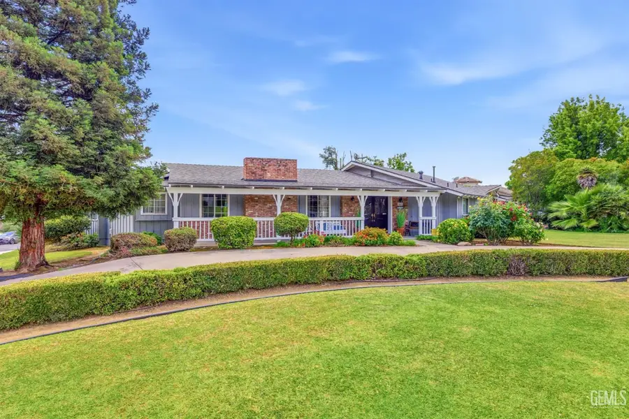 3641 COUNTRY CLUB DRIVE, Bakersfield, CA 93306 - #2