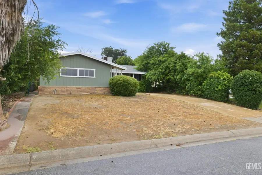 1819 LOCUST RAVINE, Bakersfield, CA 93306 - #3