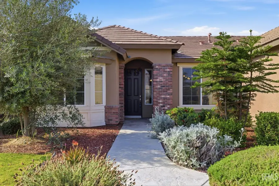 9005 RIBSTON AVENUE, Bakersfield, CA 93312 - #3