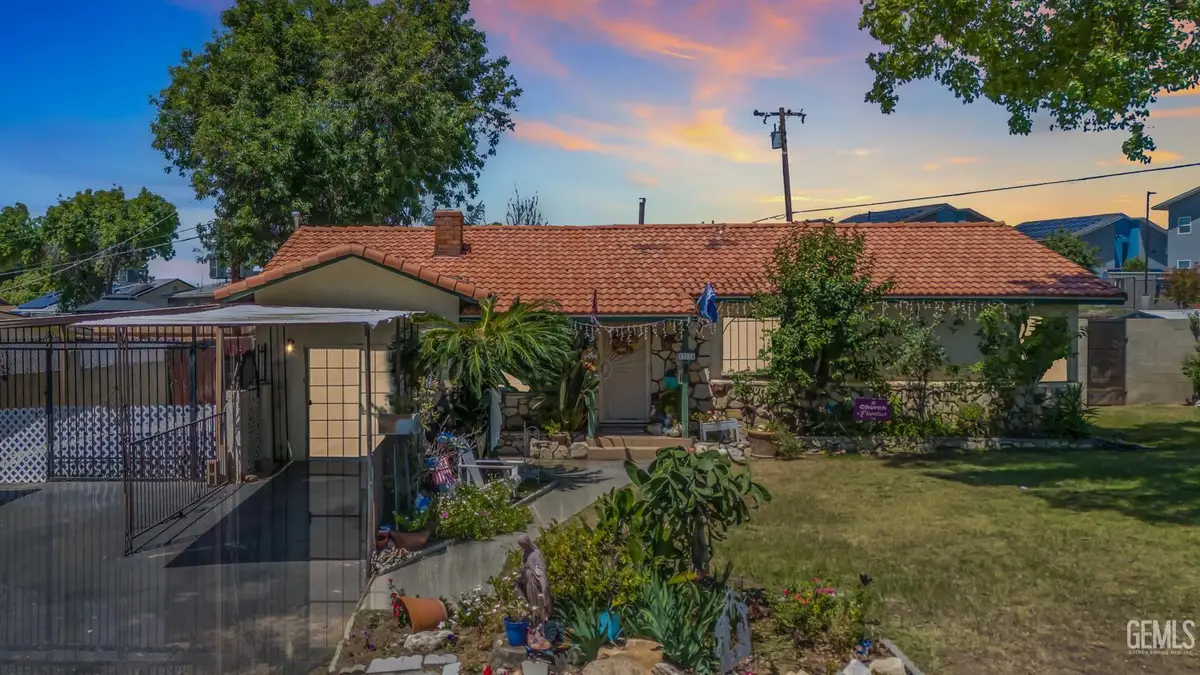 3114 SHELLY LANE, Bakersfield, CA 93306 - #1
