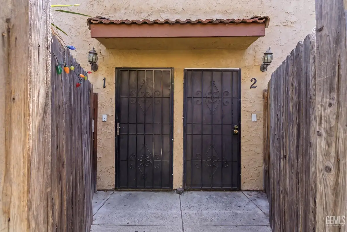 9051 CEDROS AVENUE #2, San Fernando Valley, CA 91402 - #1