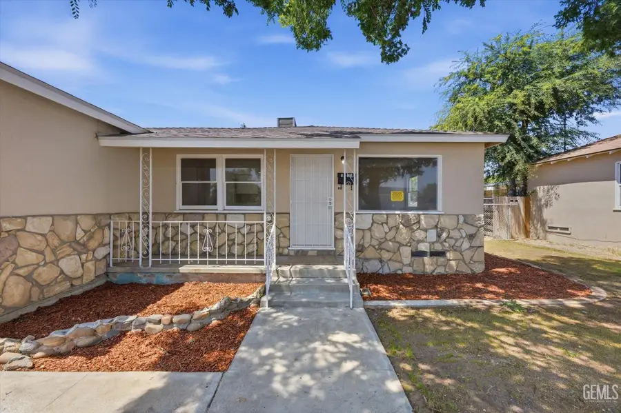 1813 N ESTHER, Bakersfield, CA 93308 - #3