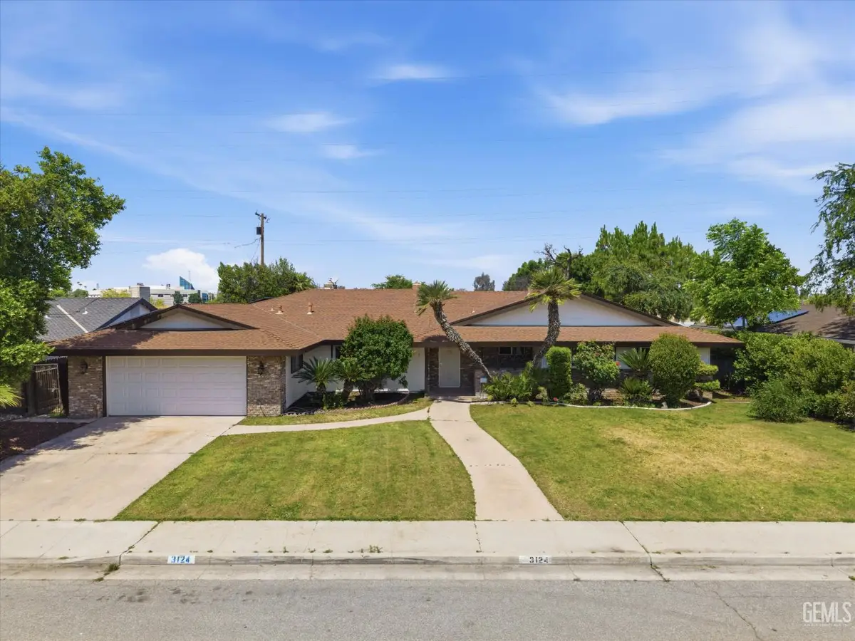 3124 AUDUBON DRIVE, Bakersfield, CA 93301 - #1