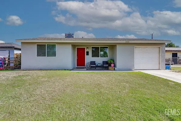 1016 MEREDITH DRIVE, Bakersfield, CA 93304