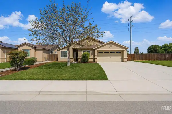 9102 WHITMAN AVENUE, Bakersfield, CA 93311