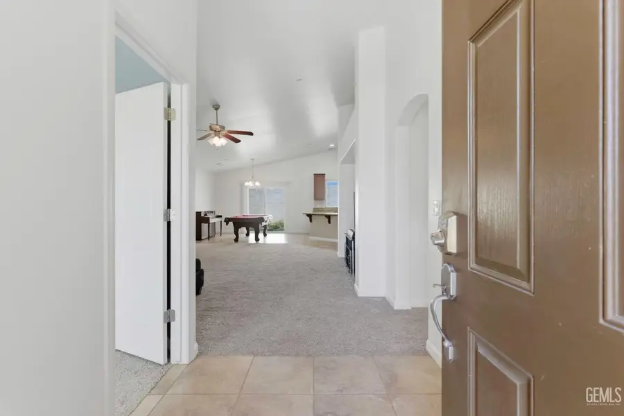 9102 WHITMAN AVENUE, Bakersfield, CA 93311 - #3