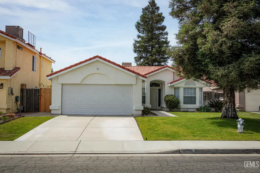6401 CARACAS COURT, Bakersfield, CA 93313 - #2
