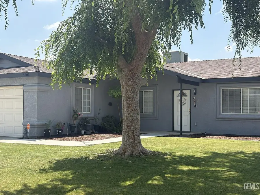 5205 COXWOLD ABBEY COURT, Bakersfield, CA 93307 - #3