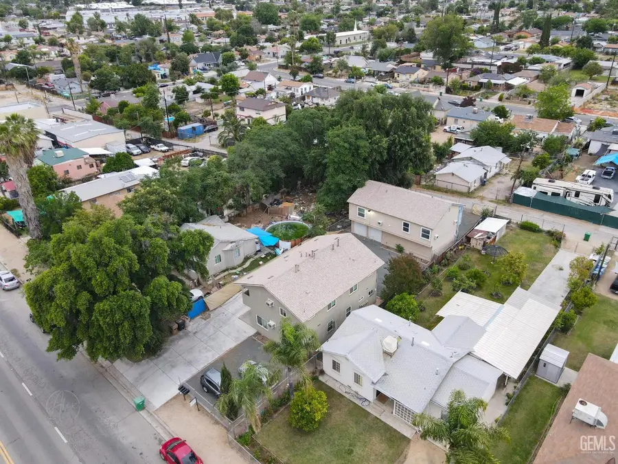 2207 RIVER BOULEVARD, Bakersfield, CA 93305 - #3