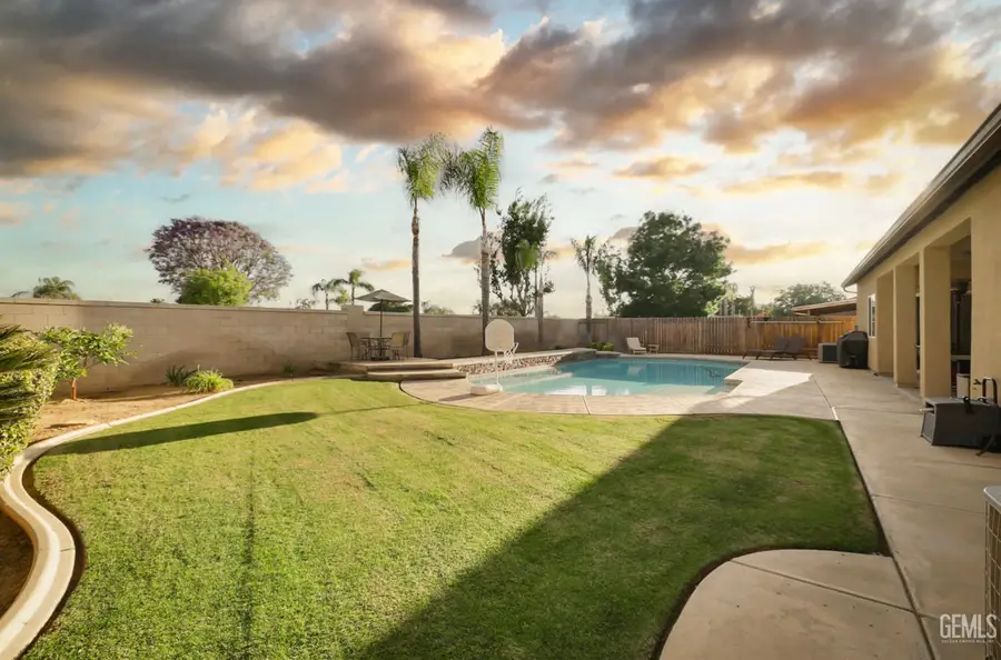 12601 LARKIN DRIVE, Bakersfield, CA 93312 - #3