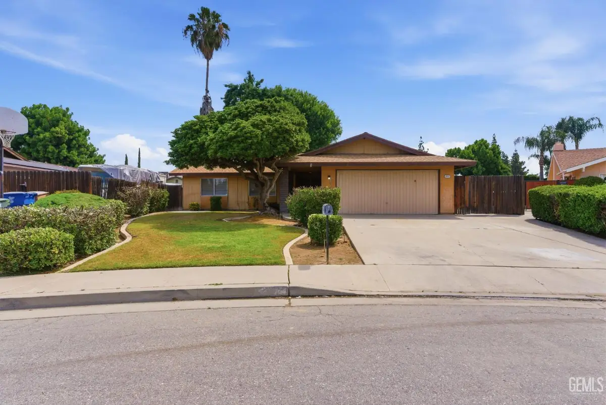 2012 GLENDON COURT, Bakersfield, CA 93309 - #1