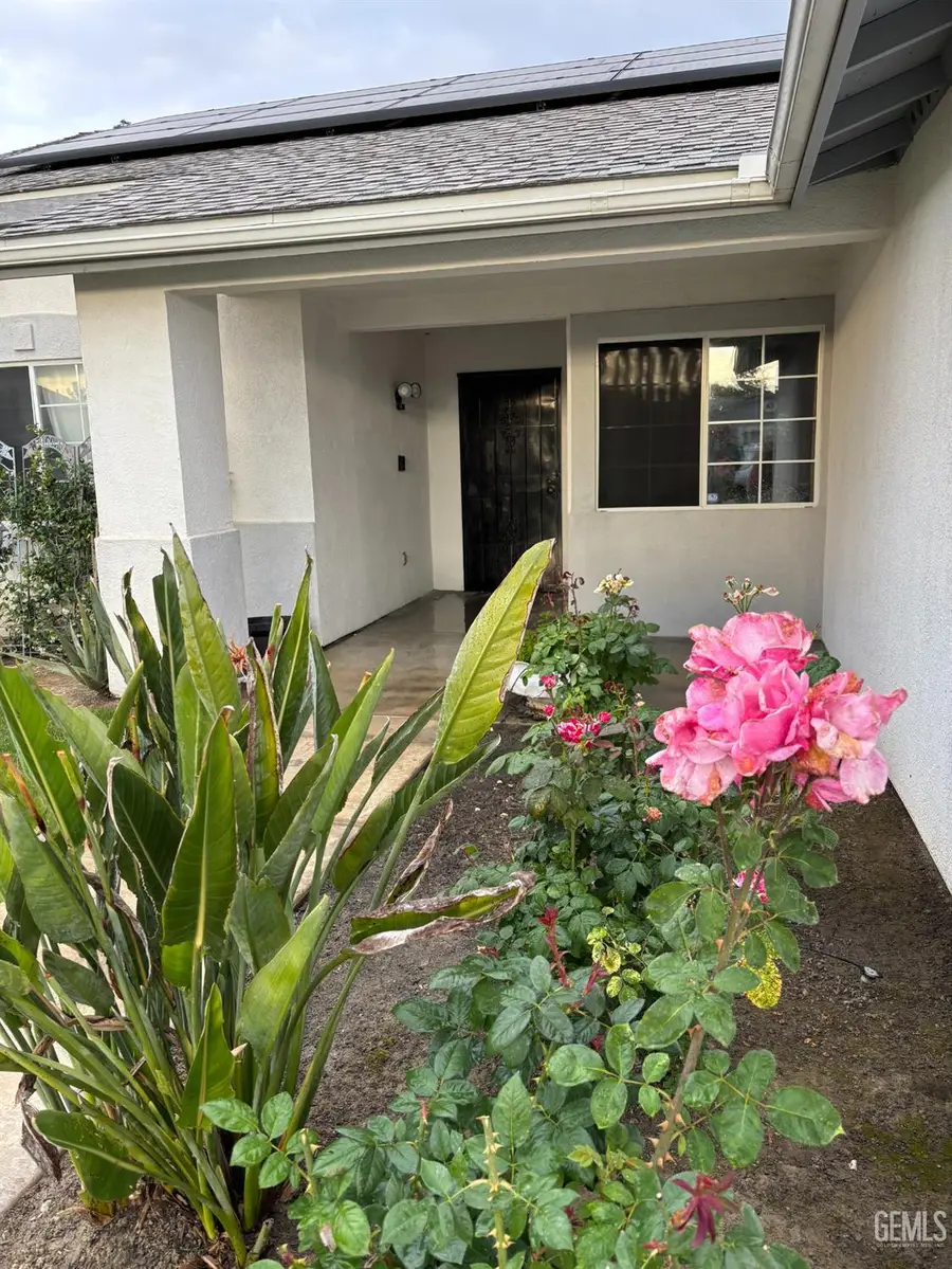 6910 GRAFTON COURT, Bakersfield, CA 93307 - #3