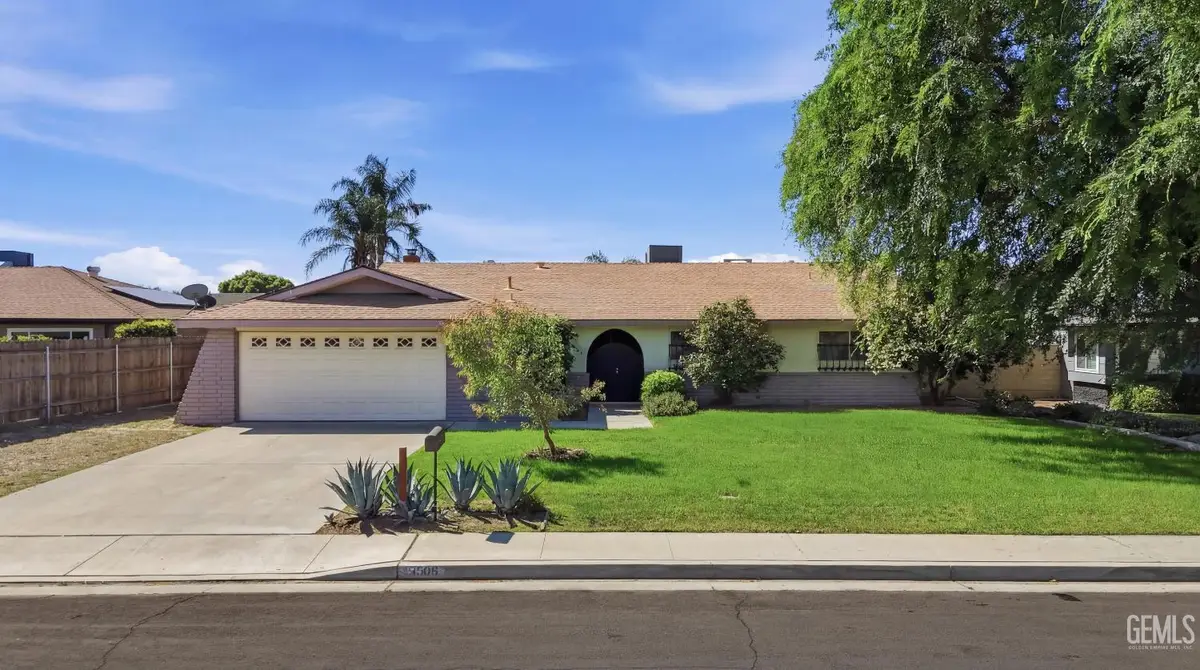 5505 BROOKDALE AVENUE, Bakersfield, CA 93308 - #1