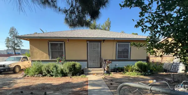 1612 MING AVENUE, Bakersfield, CA 93304