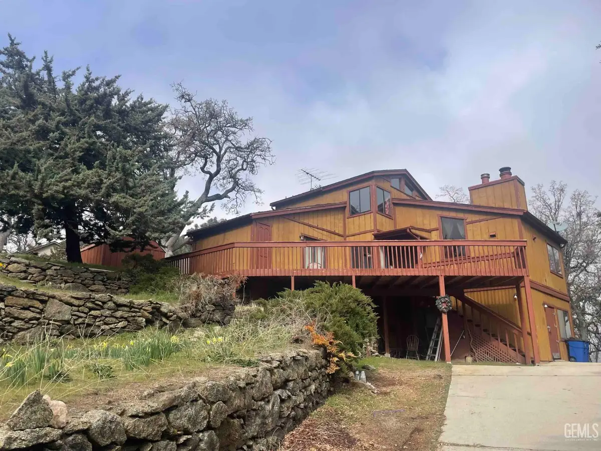 26020 OAKFLAT DRIVE, Tehachapi, CA 93561 - #1