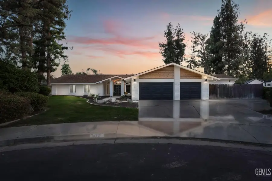 820 FERDINAND COURT, Bakersfield, CA 93309 - #2