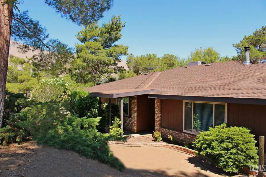 3412 INDIAN ROCK ROAD, Lake Isabella, CA 93240 - #3