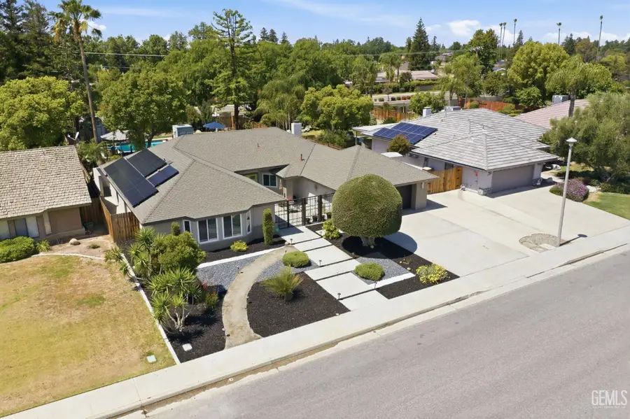 8821 SIERRA OAK DRIVE, Bakersfield, CA 93309 - #3