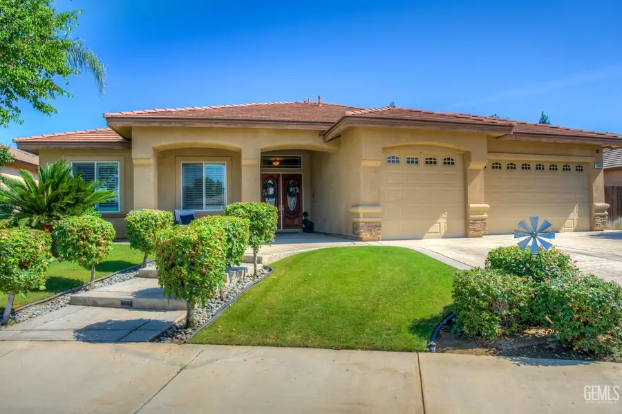 10102 STONEHAM STREET, Bakersfield, CA 93314 - #3