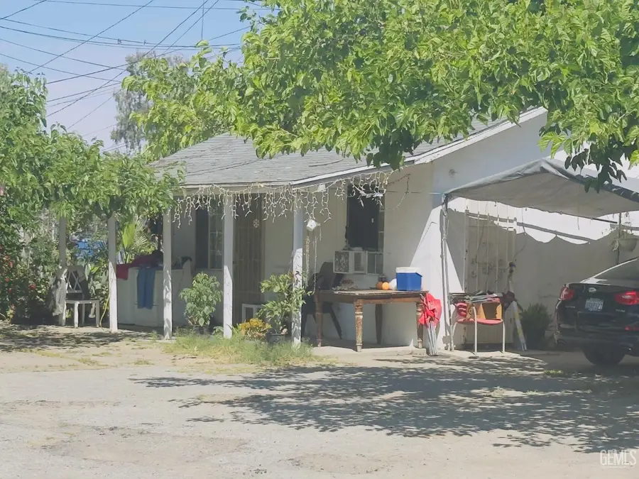 125 GLENWOOD STREET, Delano, CA 93215 - #2