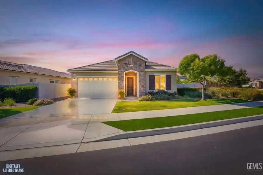 9810 RICHLAND HILLS LANE, Bakersfield, CA 93306 - #2