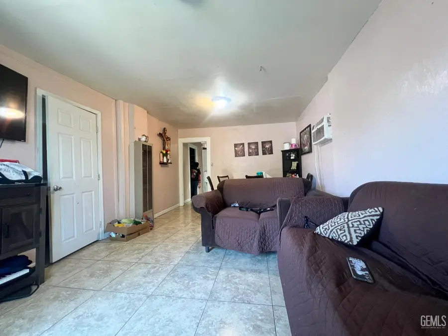 1215 OREGON STREET, Bakersfield, CA 93305 - #3