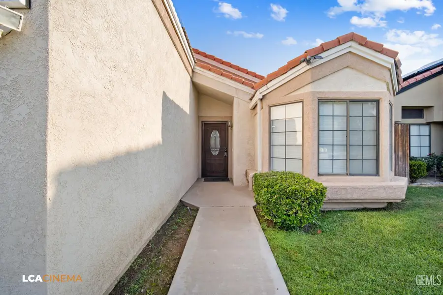 9816 CIMARRON TRAILS DRIVE, Bakersfield, CA 93311 - #3