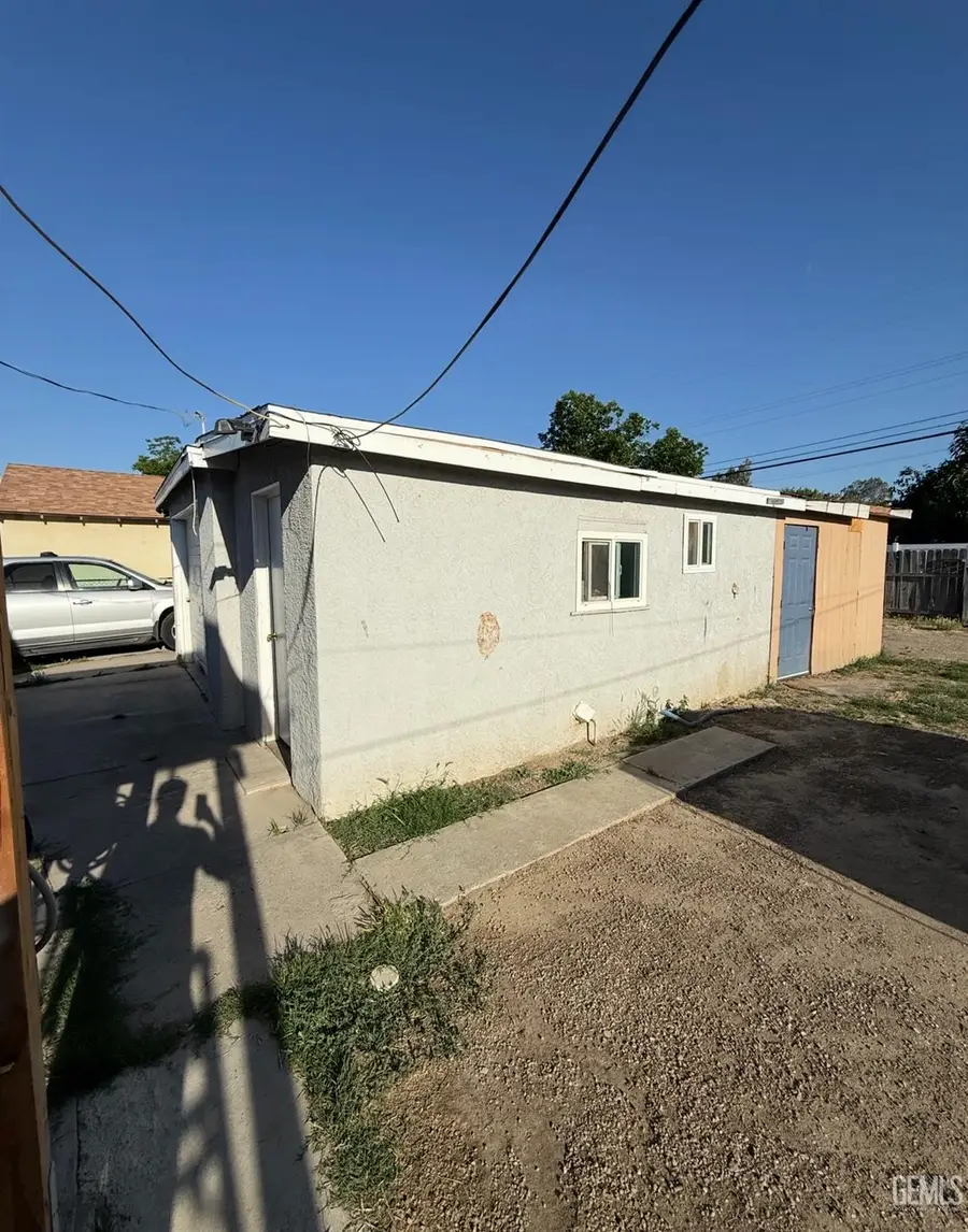 321 SPERRY STREET, Bakersfield, CA 93307 - #3