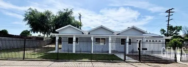 1105 S OLEANDER AVENUE, Bakersfield, CA 93304 - #1