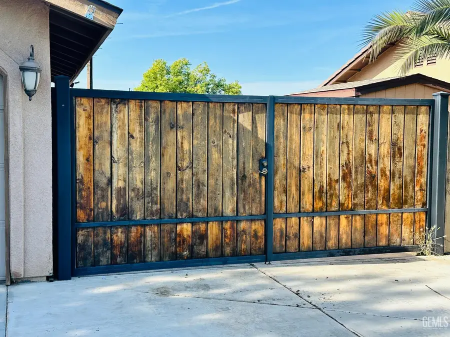 2756 BORDEAUX DRIVE, Wasco, CA 93280 - #2