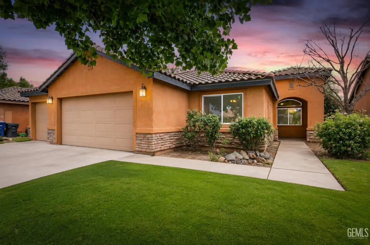 9514 MIDNIGHT CREEK WAY, Bakersfield, CA 93311 - #1
