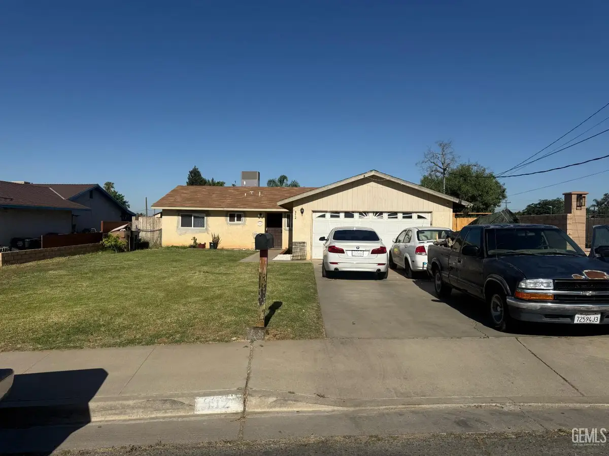 912 CRANE STREET, Bakersfield, CA 93306 - #1