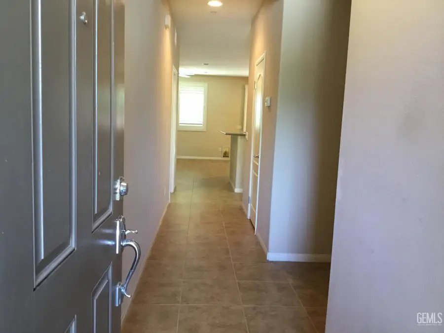 13320 STERLING HEIGHTS DRIVE, Bakersfield, CA 93306 - #3