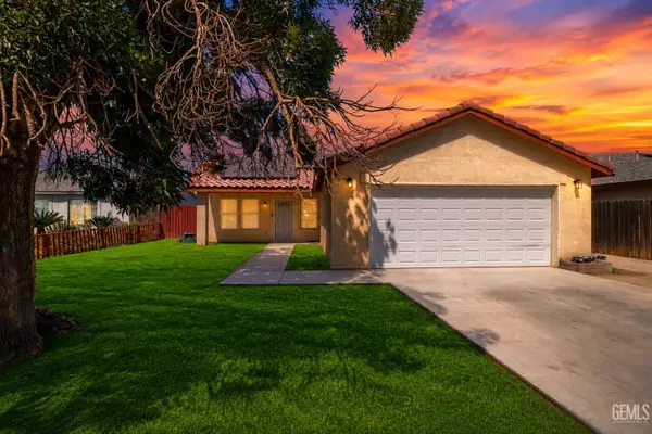 2114 FOXGLOVE COURT, Bakersfield, CA 93304