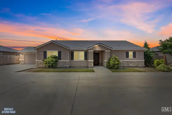 0 733 W. PEREZ, Visalia, CA 93291