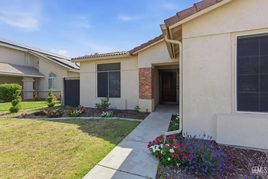 6510 SUMMER BREEZE LANE, Bakersfield, CA 93313 - #3