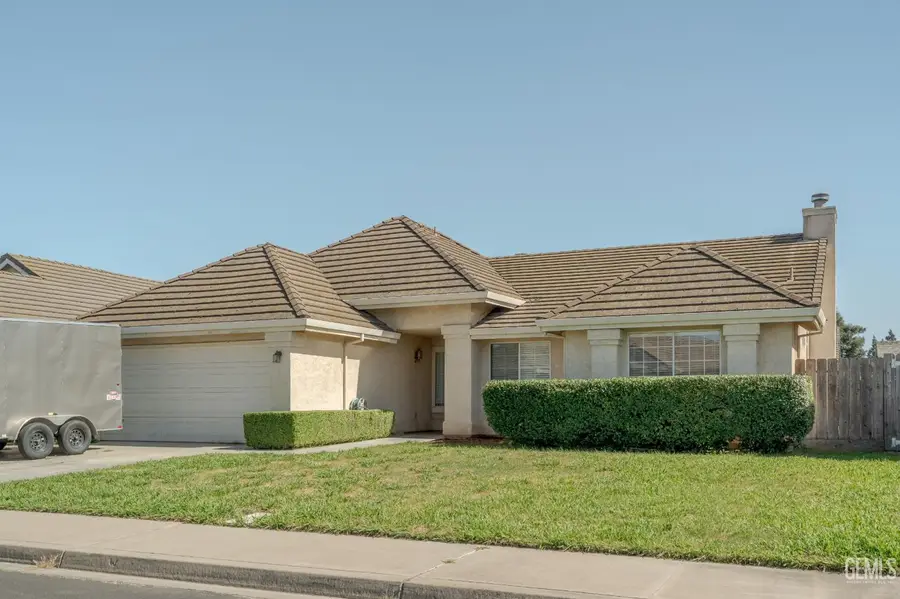 2306 COLONY MANOR DRIVE, Riverbank, CA 95367 - #2