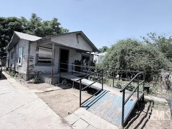 527 LOCUST STREET, Bakersfield, CA 93308