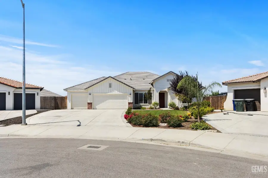 719 WINOOSKI COURT, Bakersfield, CA 93314 - #3