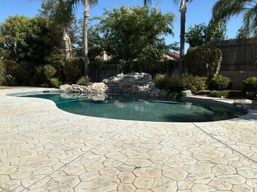 5302 RUSTIC CANYON STREET, Bakersfield, CA 93306 - #2