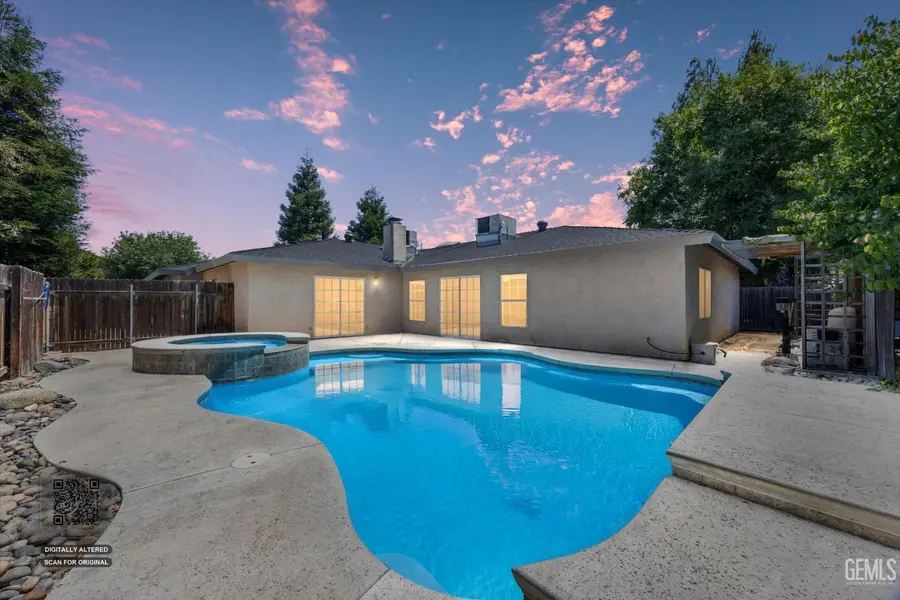 3005 ESTERO STREET, Bakersfield, CA 93309 - #2