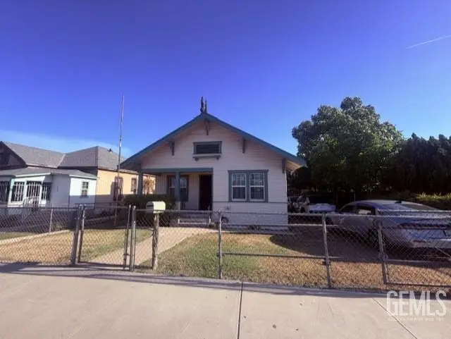 907 MONTEREY STREET, Bakersfield, CA 93305 - #3