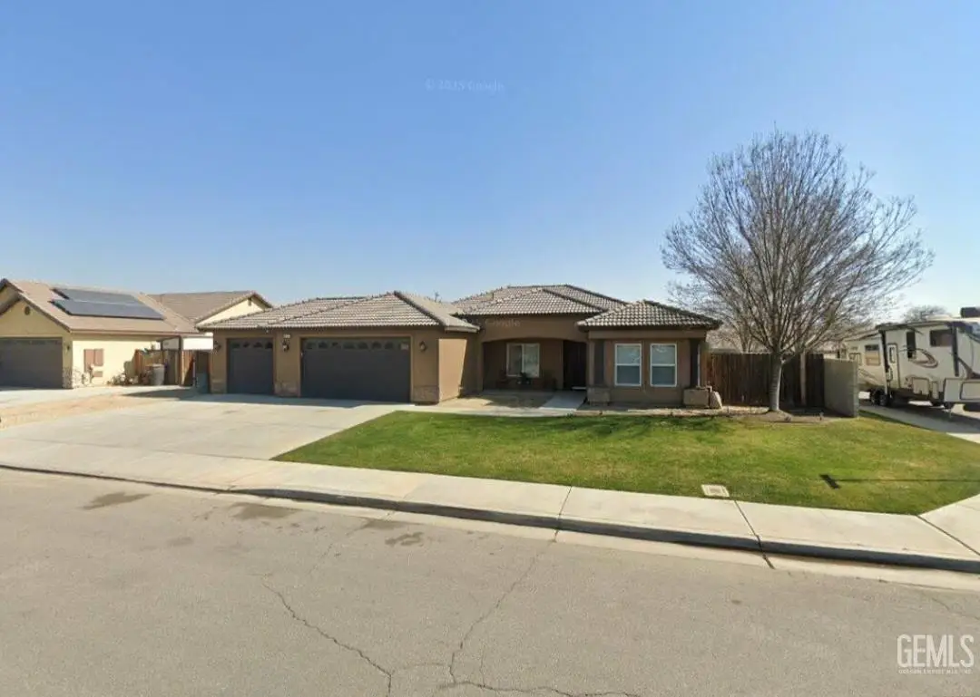 800 SONORA DRIVE, Shafter, CA 93263 - #1