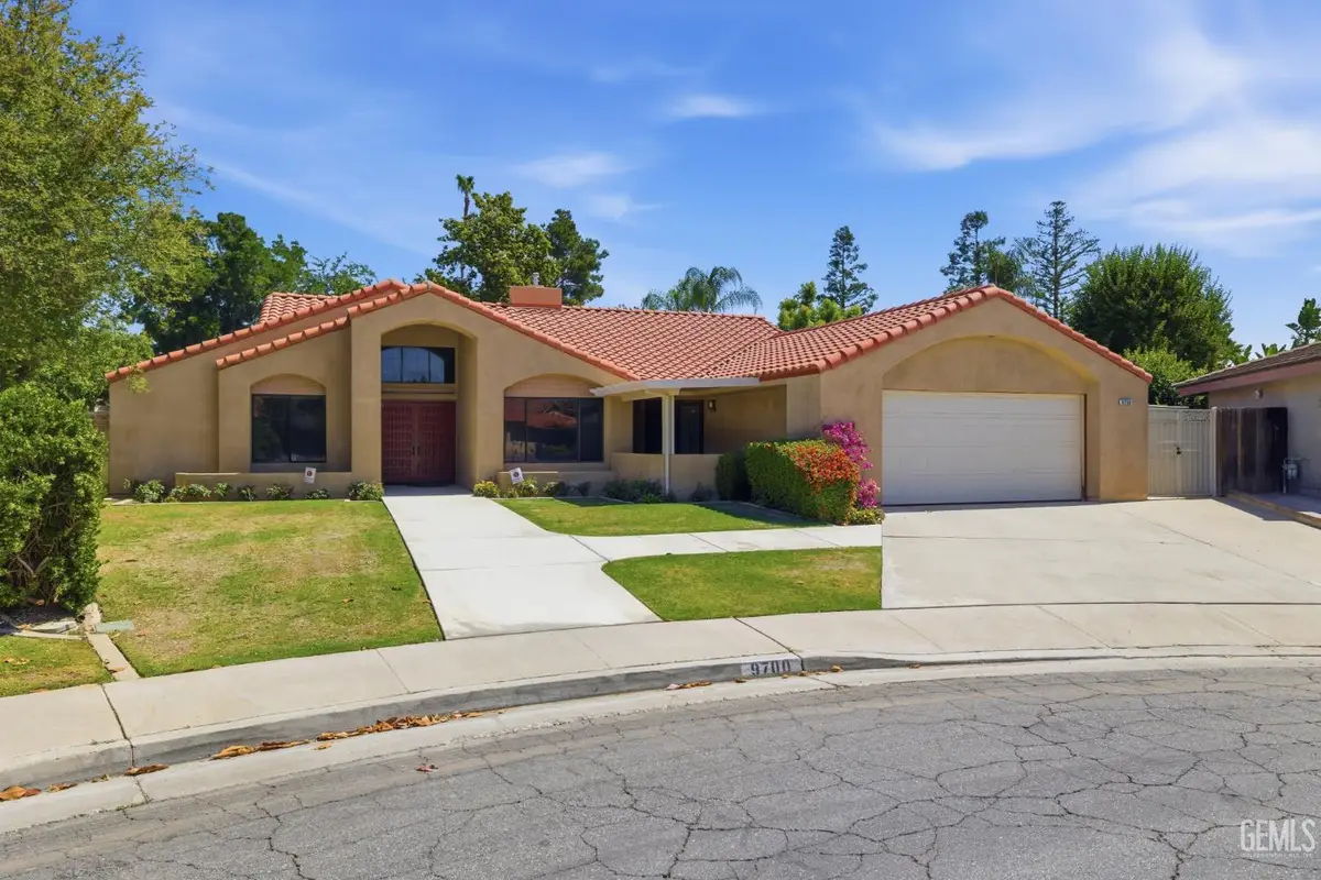 9700 WILLOW OAK COURT, Bakersfield, CA 93311 - #1
