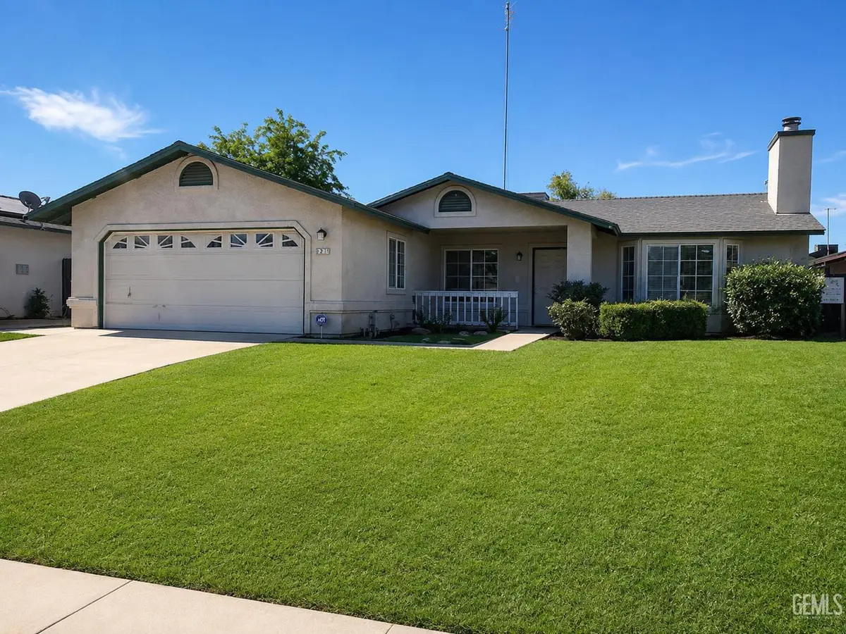 951 PECAN STREET, Wasco, CA 93280 - #1